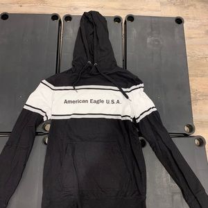 American Eagle Black Thin Hoodie